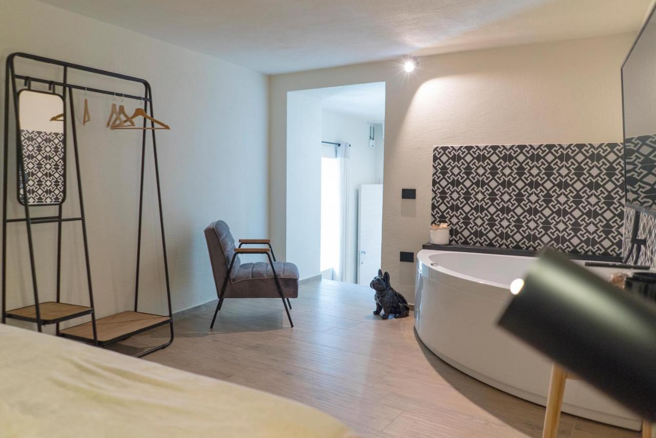 Tesoro Nascosto B&B Σαλέρνο Εξωτερικό φωτογραφία